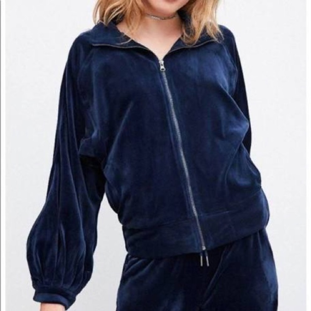 Urban Outfitters Silence + Noise Velvet Navy Jacket Size XS